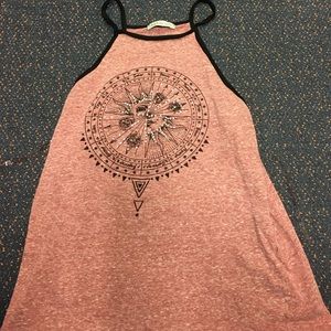 maroon pattern tank