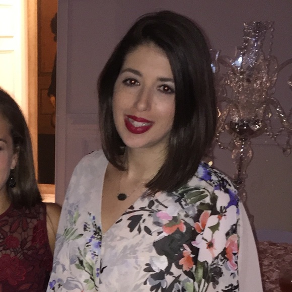 Meet your Posher, Des - Picture 1 of 5