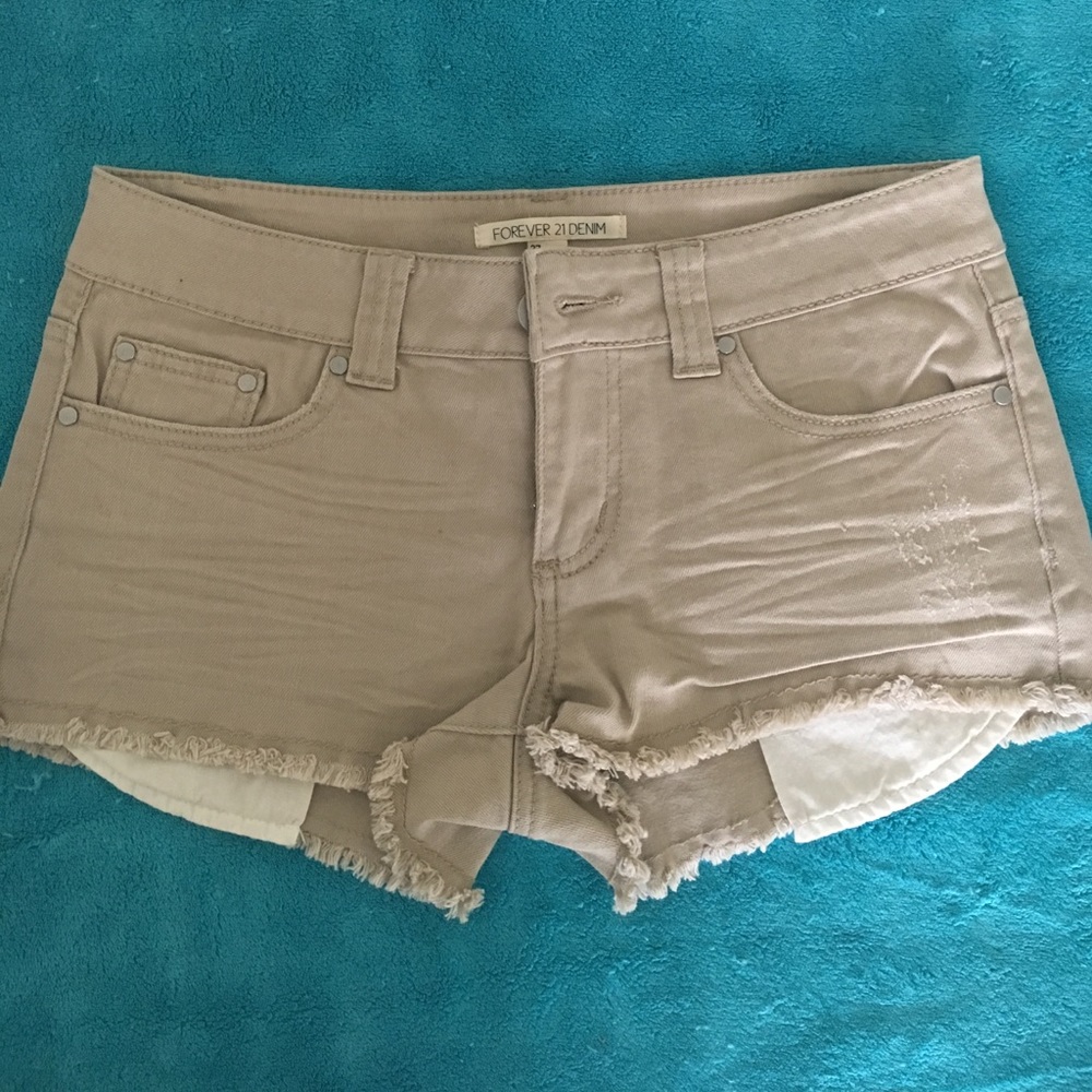 Khaki cutoff shorts