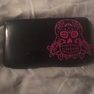 Skull wallet