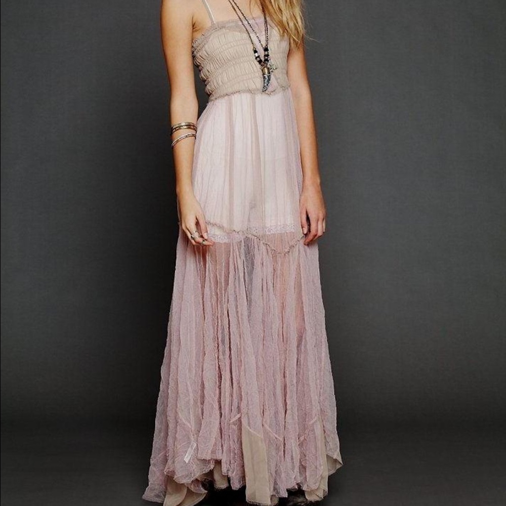 Free People Raw Edge Tulle Maxi S/P