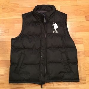 Vest gray inside black outside