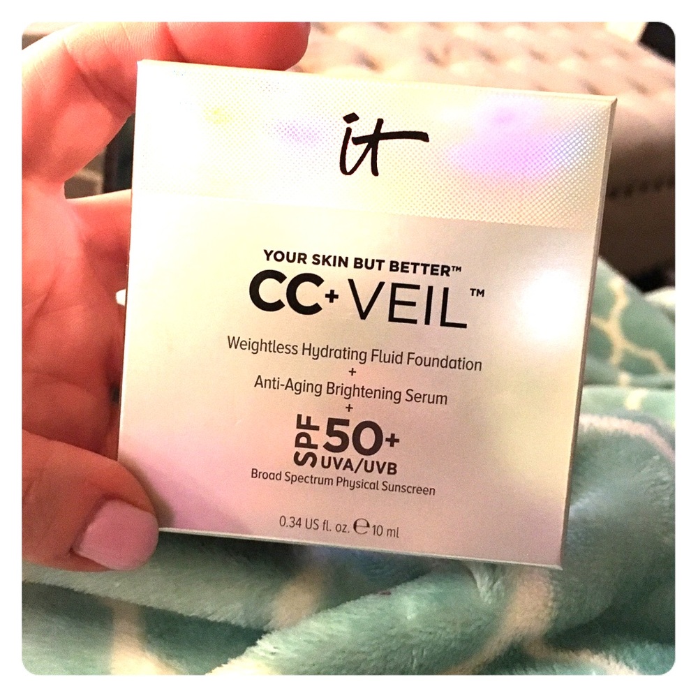 IT Cosmetics CC+ Veil Foundation w/SPF 50