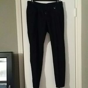 New without tags CAbi black pants