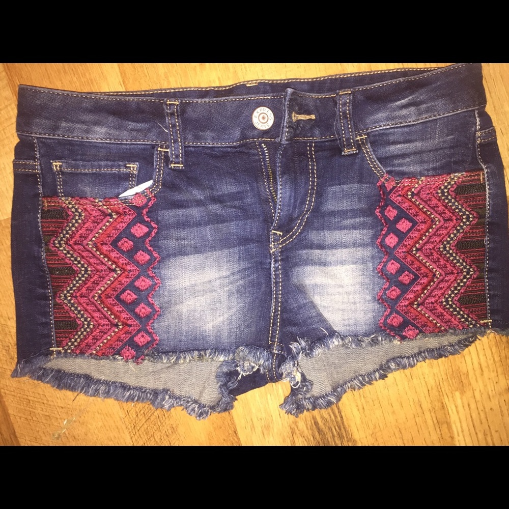 Never worn! Express shorts!