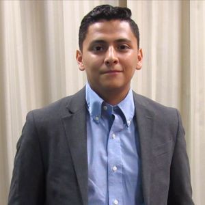 Meet your Posher, Carlos