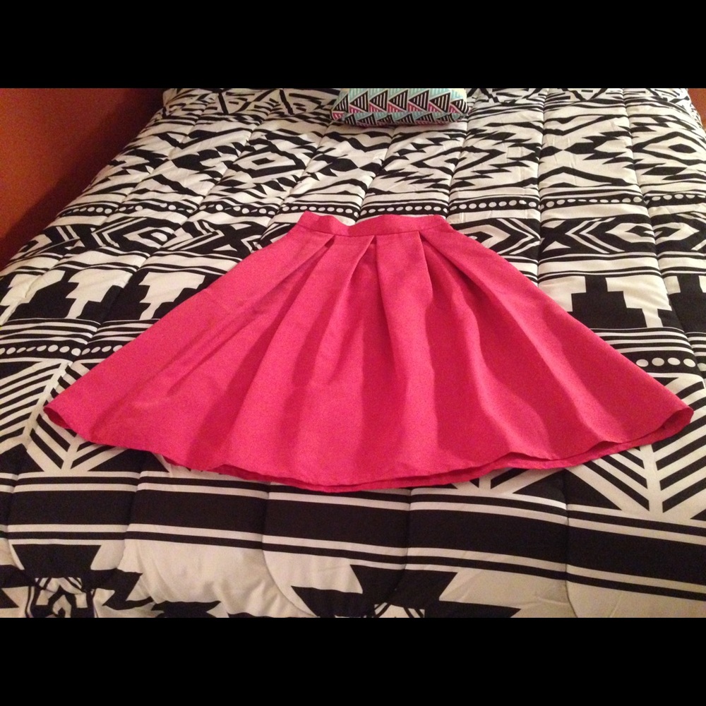 Fabulous pink midi skirt