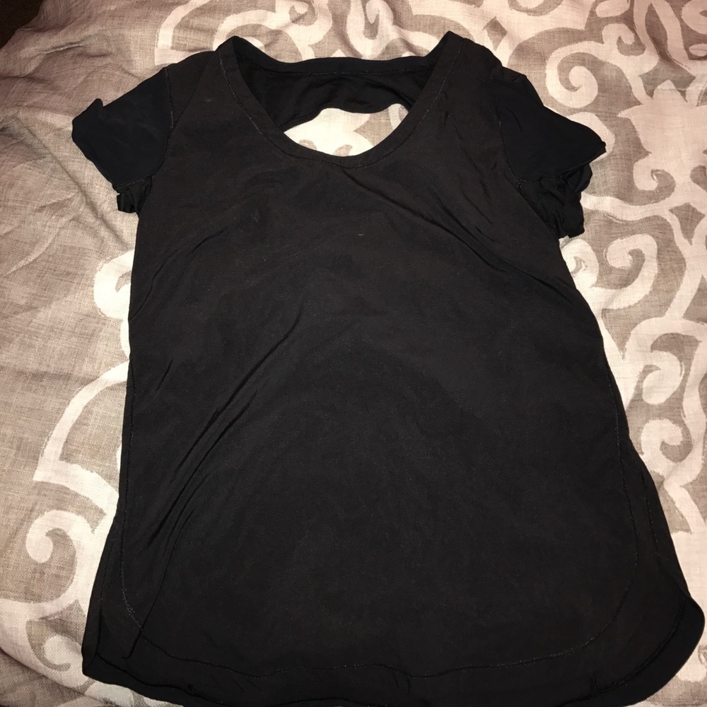 Lulu Lemon top.