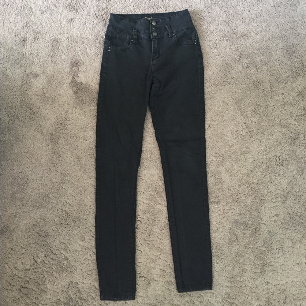 Very stretchy black jeggings!