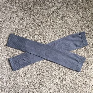Lululemon Dark Gray Running Arm Sleeves Size M/L