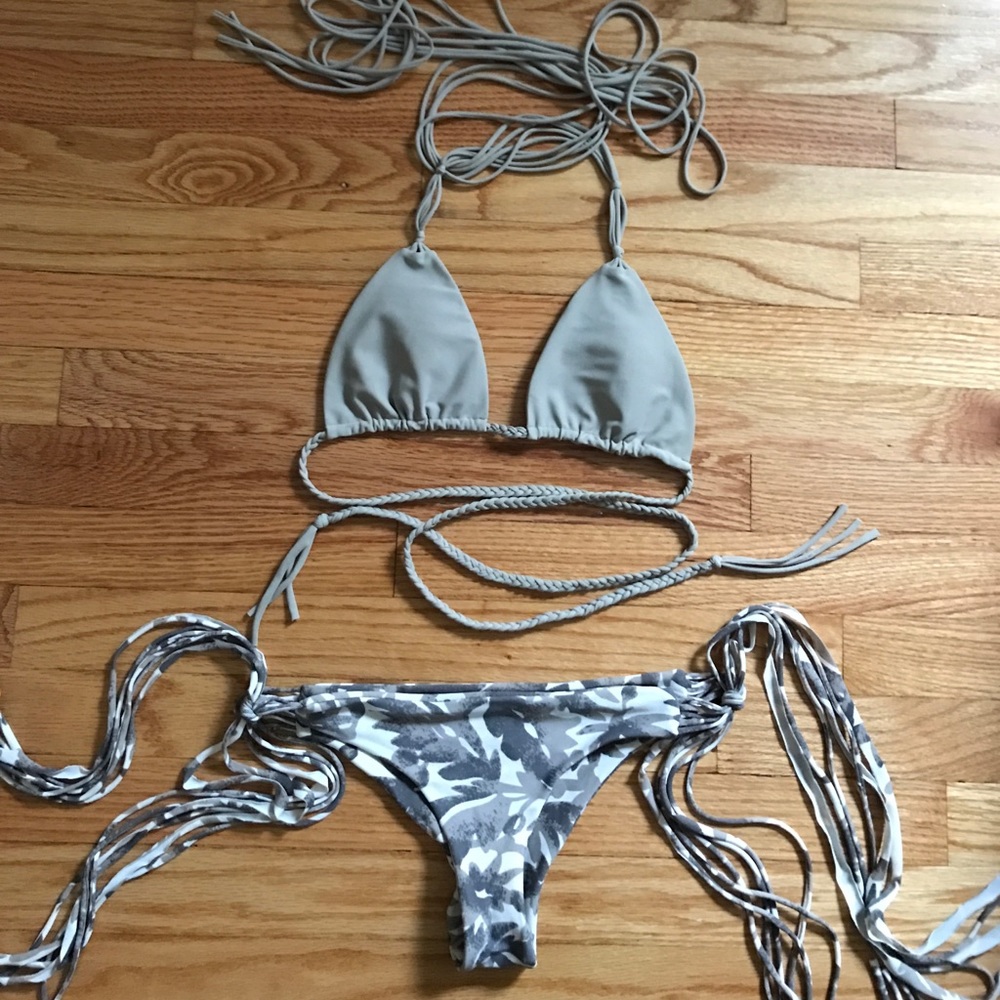Mikoh Swimwear - S top and XS bottoms