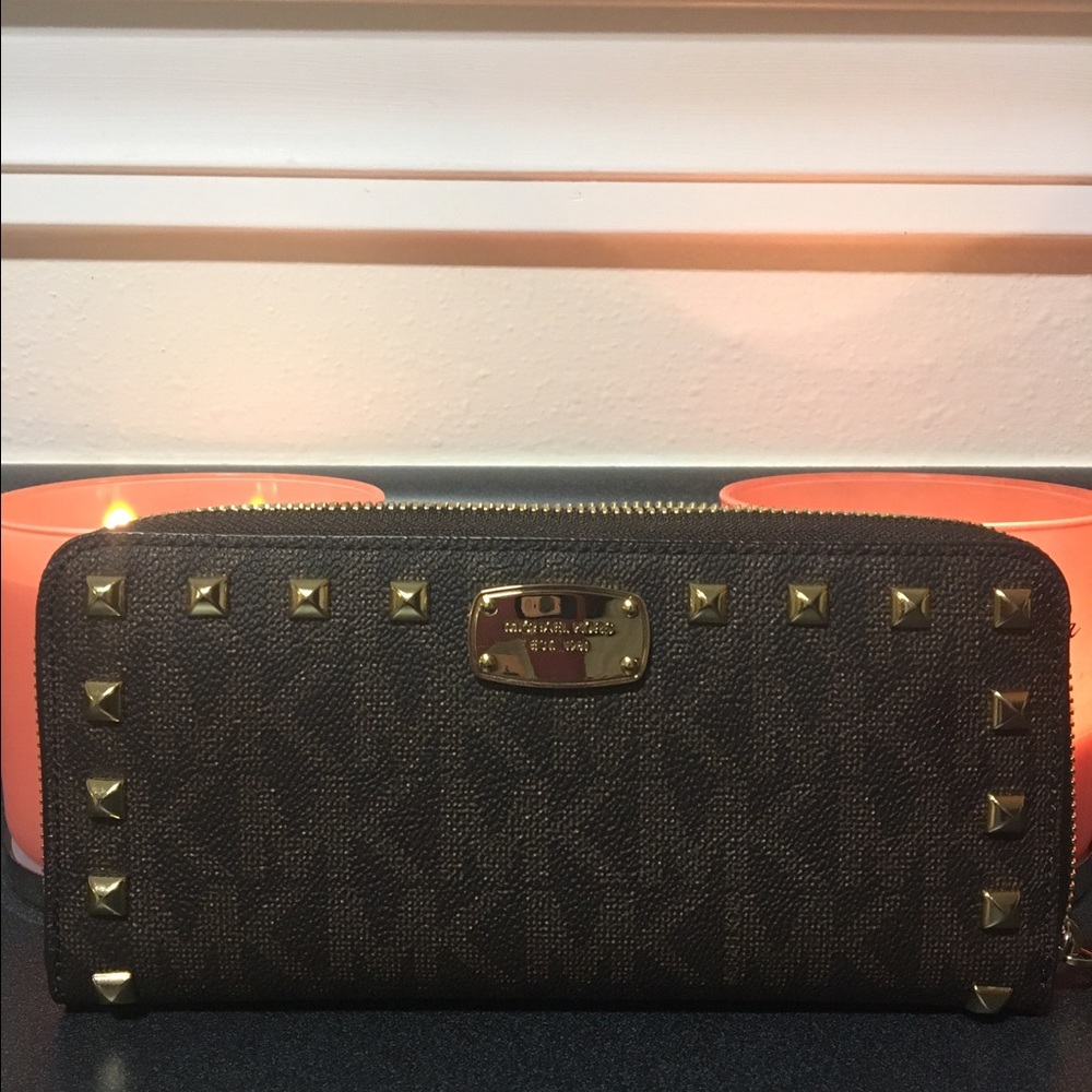 Authentic Michael Kors Wallet