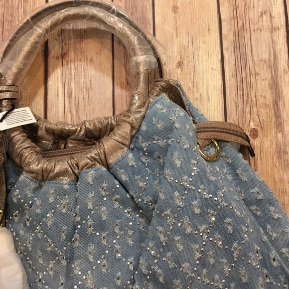 🌸SPRING SALE🌸The Distressed Denim Hobo Bag - Picture 4 of 6