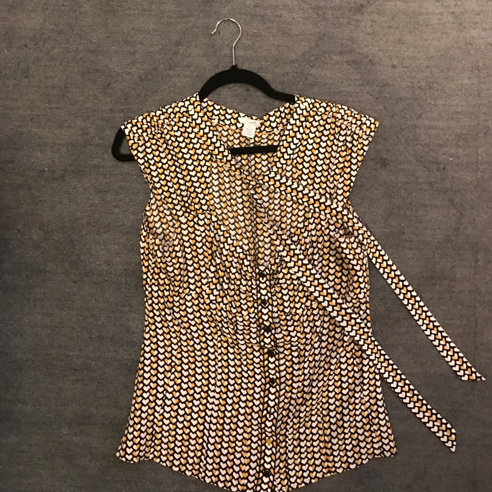 LAST CHANCE :: Anthropologie silk heart blouse