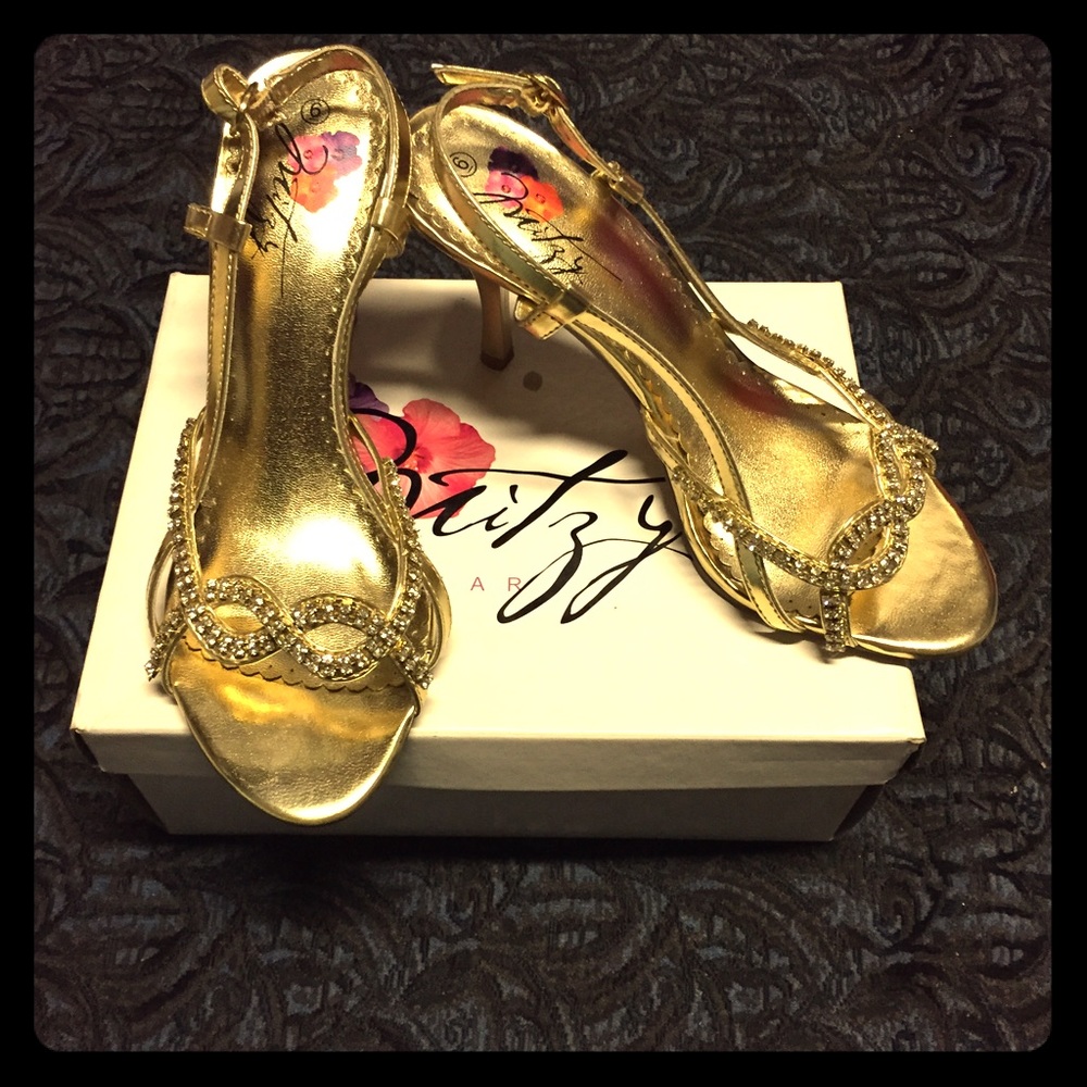 Fancy gold party rhinestone heels