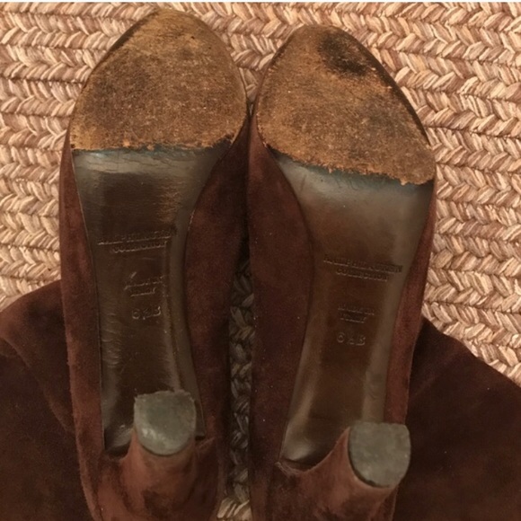Beautiful Pre-Loved Brown Suede Boots - Picture 3 of 5