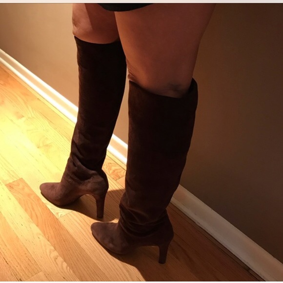 Beautiful Pre-Loved Brown Suede Boots - Picture 4 of 5