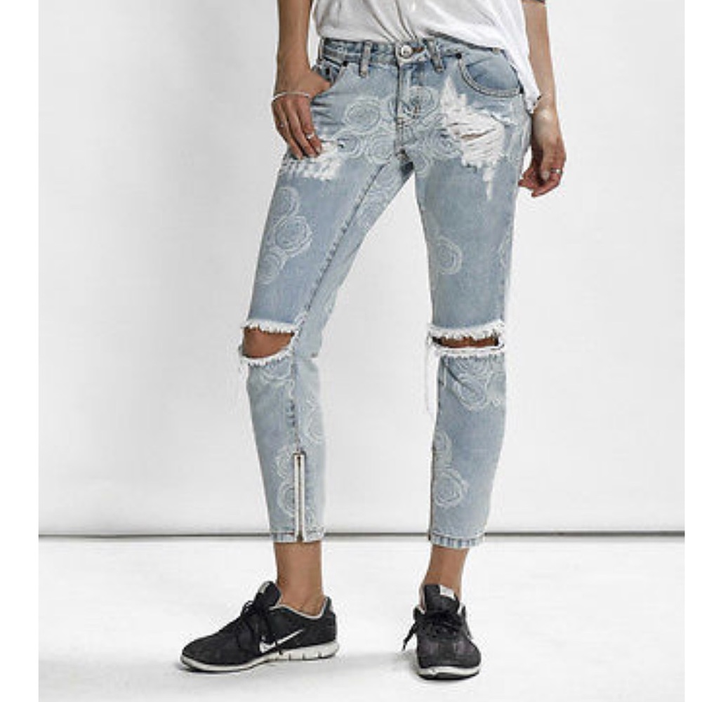 One Teaspoon Rose Freebird Trashed Jean Size 26