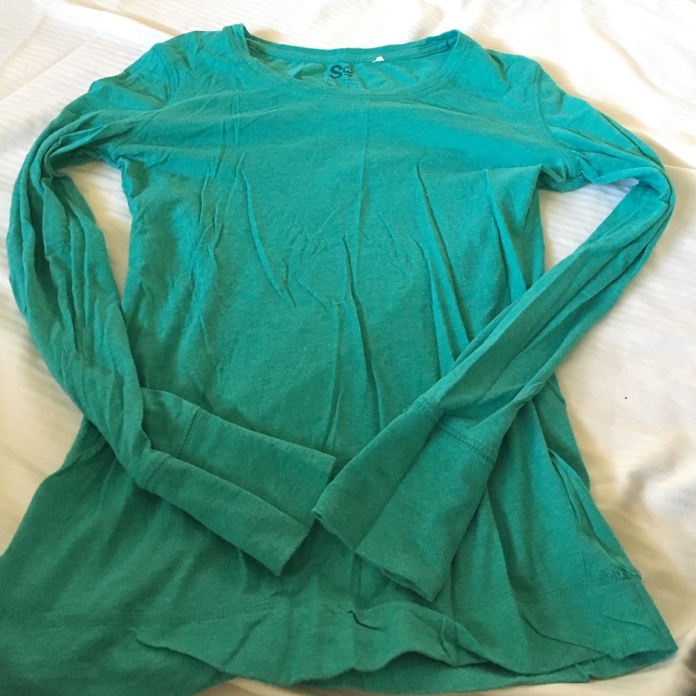 Long sleeve shirt