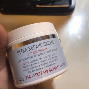 First aid beauty ultra repair cream