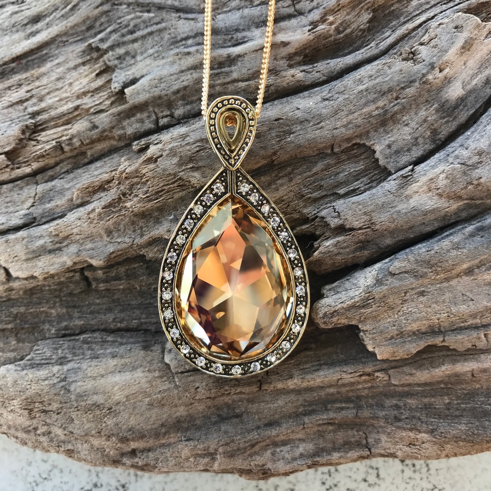 Handcrafted necklace with Swarovski crystal - Picture 1 of 5