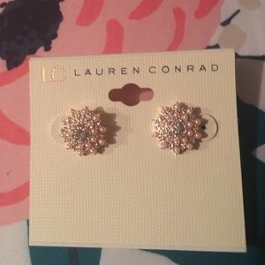 Lc Lauren conrad rose gold pearl earings