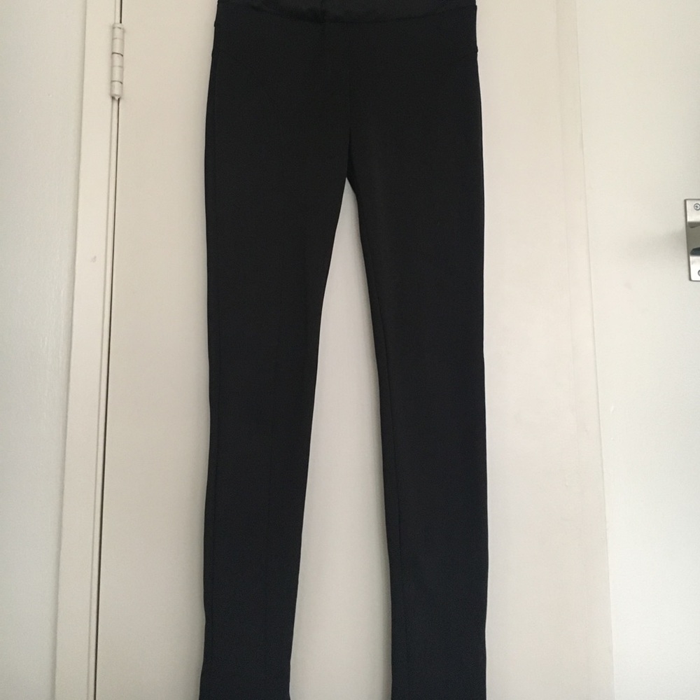 Black leggings
