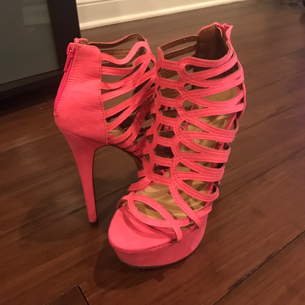 Fashion nova Pink heels!