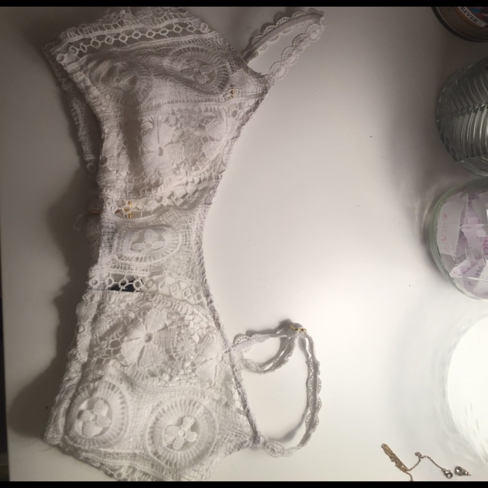 La hearts CROCHET BIKNI top