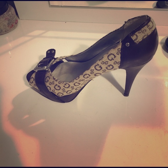 Guess Shoes - Guess pumps. Super comfortable!!