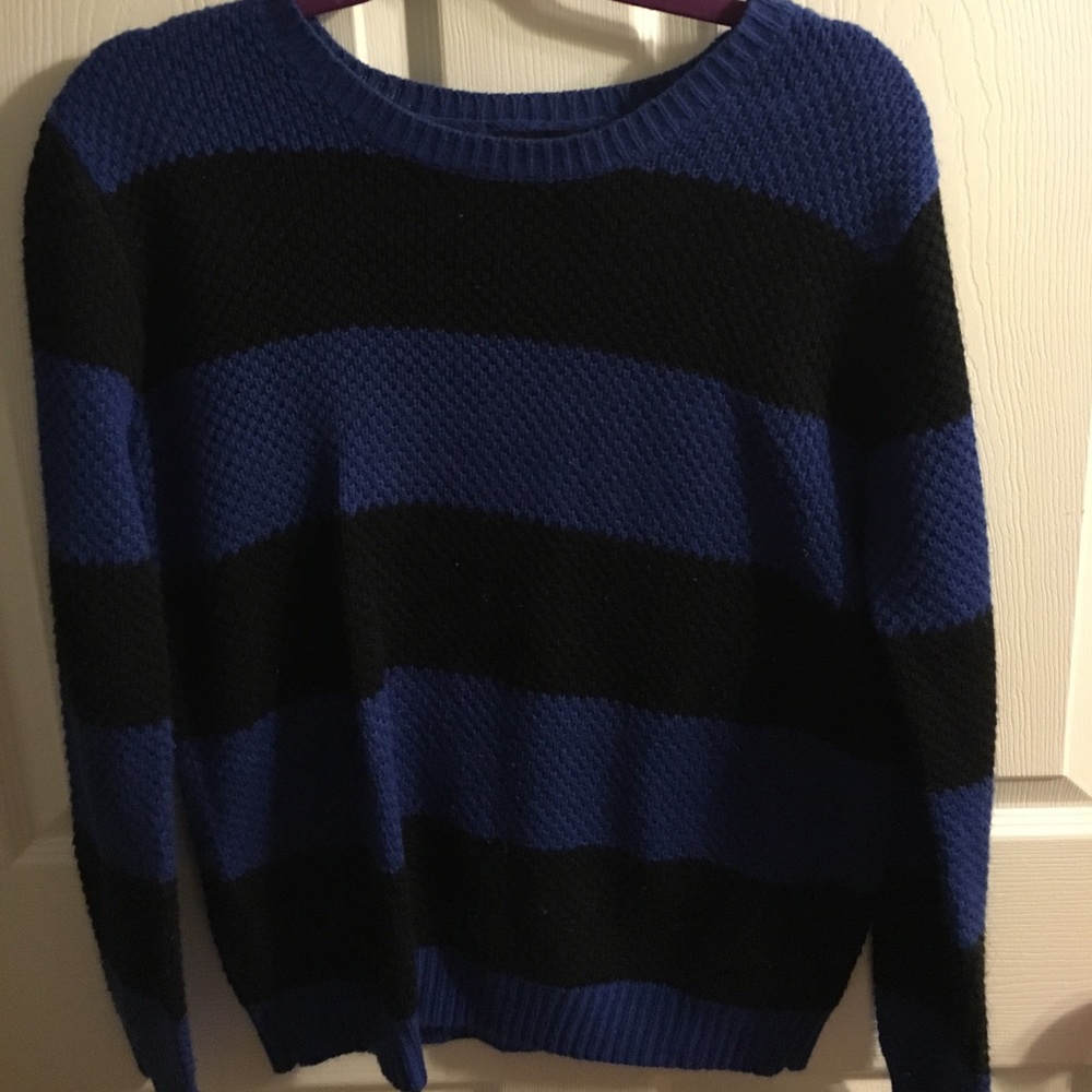 Forever 21 Sweater