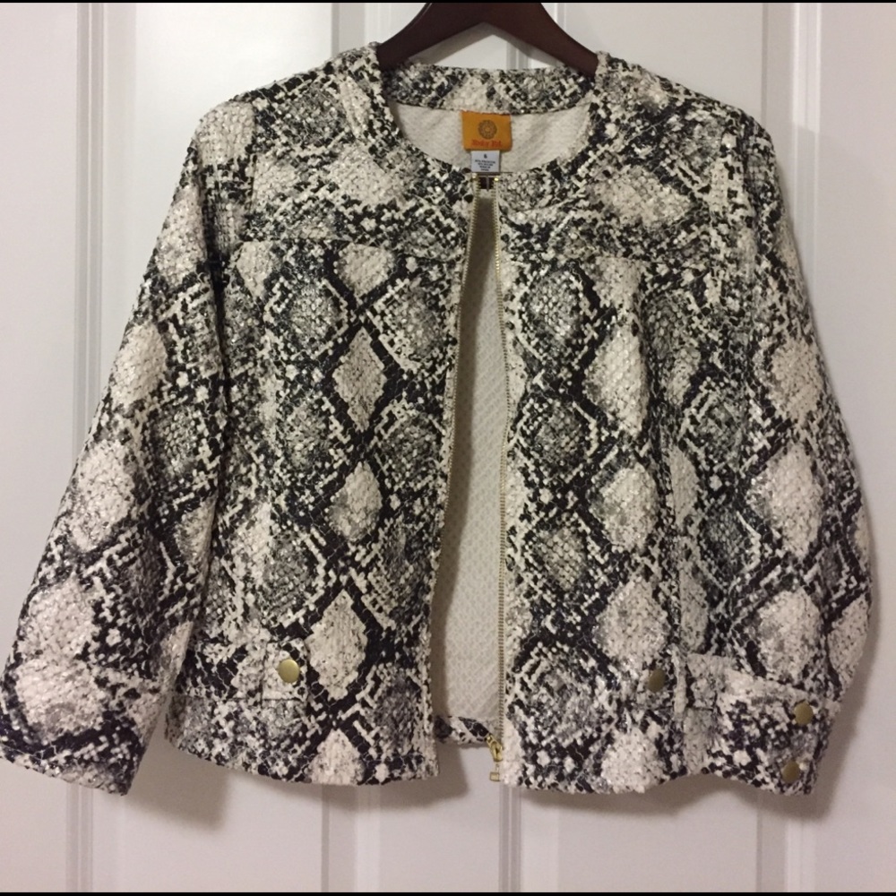 Ruby Rd. Faux Snake Skin Blazer!