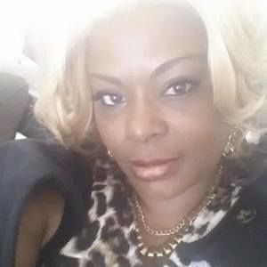 Meet your Posher, Pili