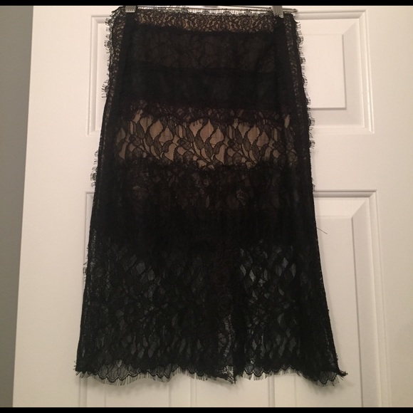 Black lace midi skirt -Max Azria - Picture 1 of 2