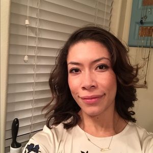 Meet your Posher, Tina