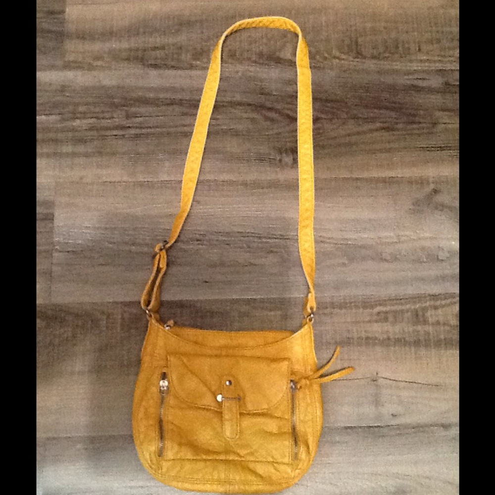 Cross body bag.