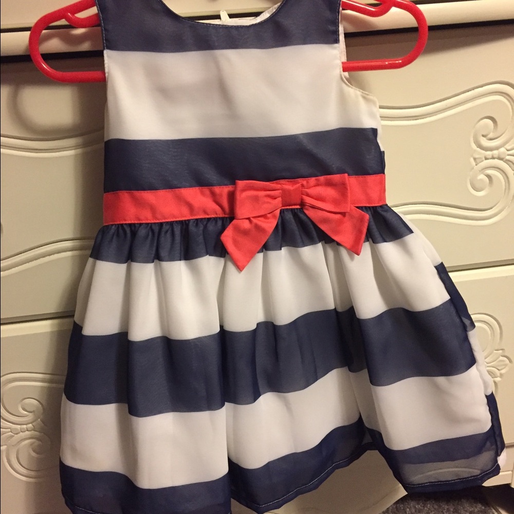 12 mo Easter dress! Carters!