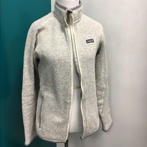 Patagonia Women's Fleece Jacket. Grey. Size S.
