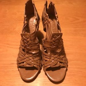 Tory burch sandals brand new