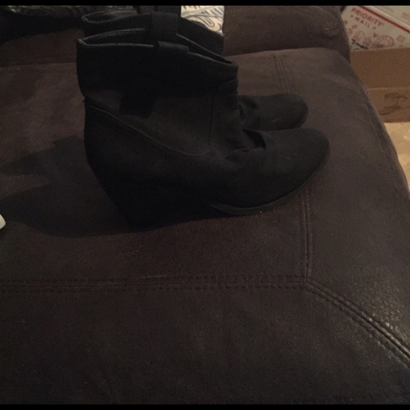 Booties - Picture 2 of 4