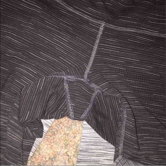 Limited edition lululemon Wunder unders *SALE - Picture 3 of 3