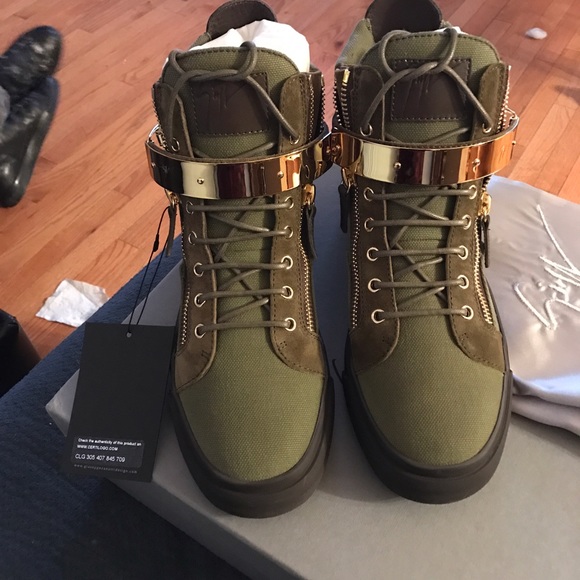 Sold! NIB Giuseppe Zanotti Plated Strap Double Zip - Picture 2 of 6