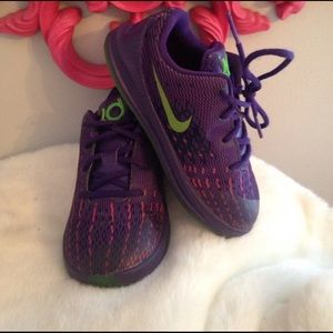 Toddler girls Nike KD 8 size 8C
