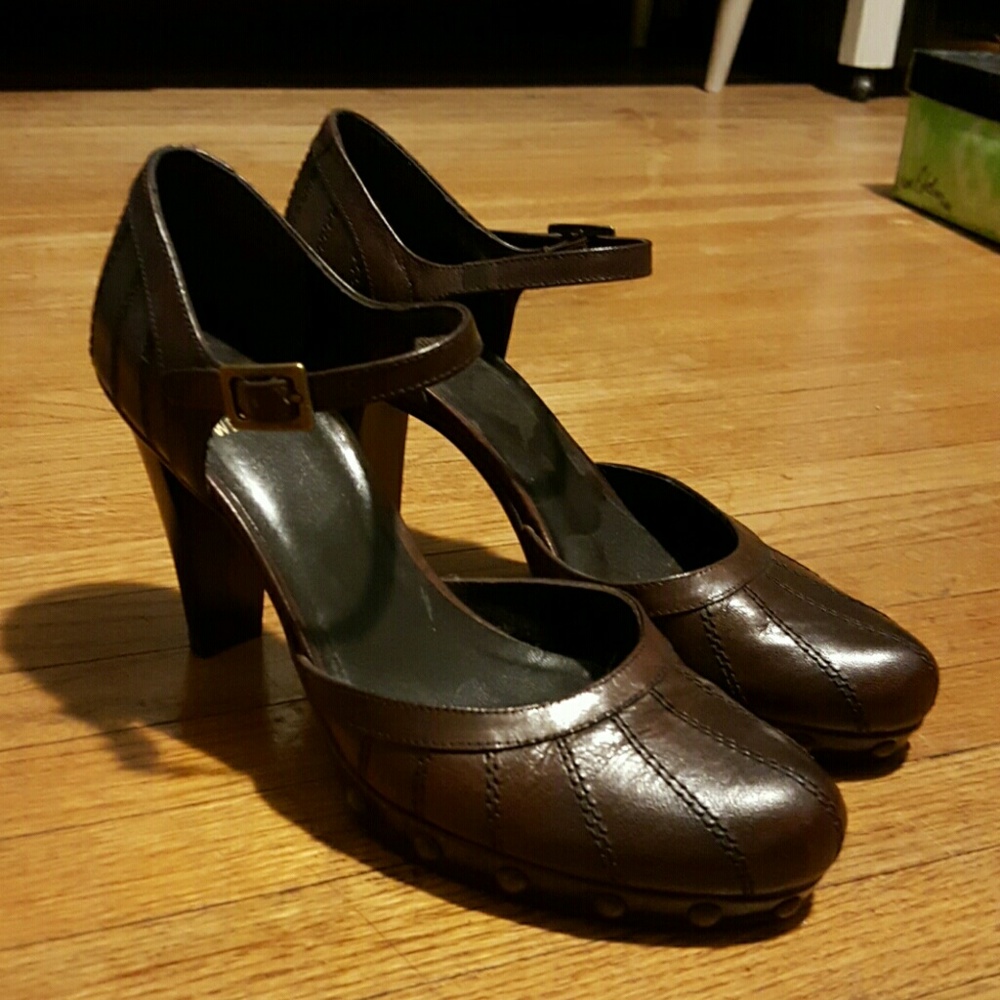 Stuart Weitzman Mary Jane heels