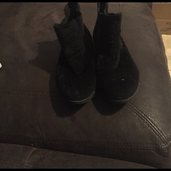 Booties - Picture 2 of 3