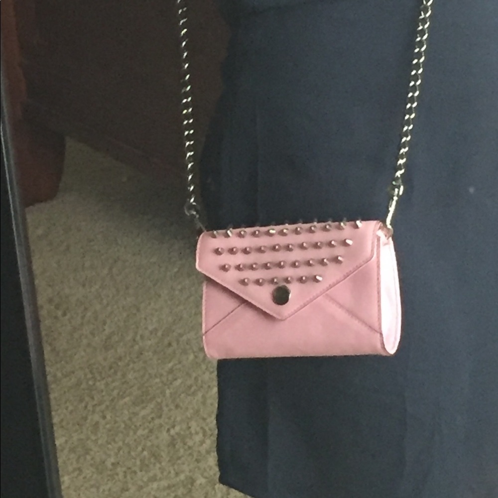 Rebecca Minkoff  wallet  on chain