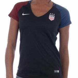 NIKE USA 2016 SOCCER JERSEY