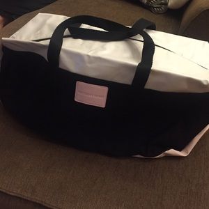 Victoria's secret duffel bag never used