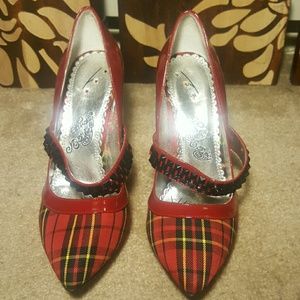 *EXCELLENT* Naughty Monkey Plaid Pump Sz 9.5