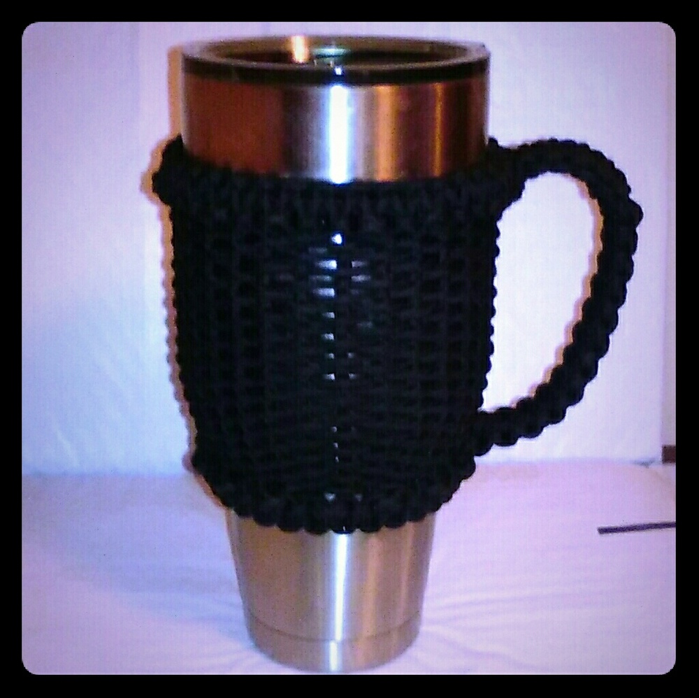 Ozark Trail 40 oz. W/Paracord Sleeve Handle